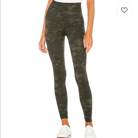 SPANX Pants - Spanx Seamless Green Camo Leggings
